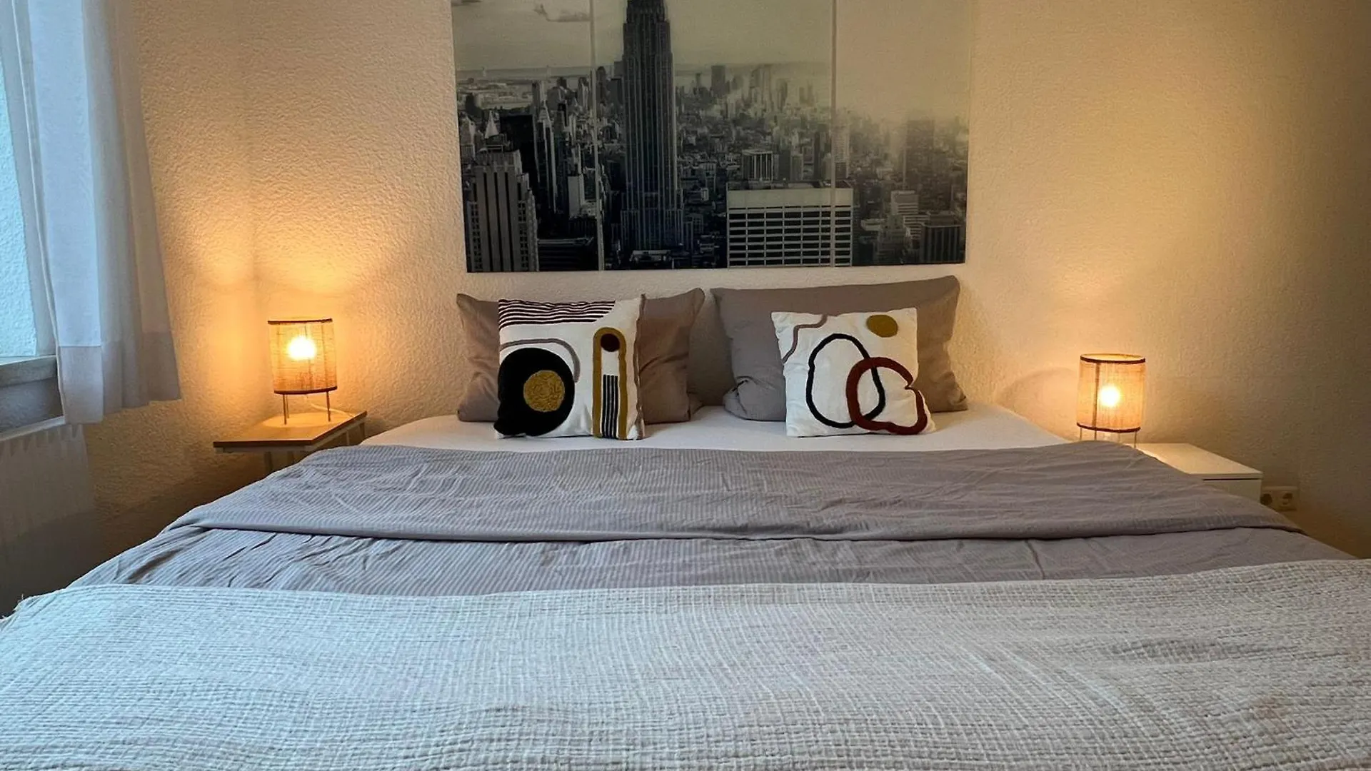 Wunderschoene 3 Zimmer Wohnung Mitten In Schwabing contacts