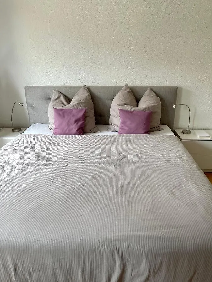 Wunderschoene 3 Zimmer Wohnung Mitten In Schwabing Munich 0*,
